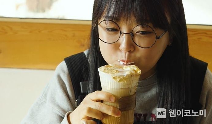 구독자 315만 먹방 크리에이터 '애정'이 달성군 유튜브에 등장한 사연은?