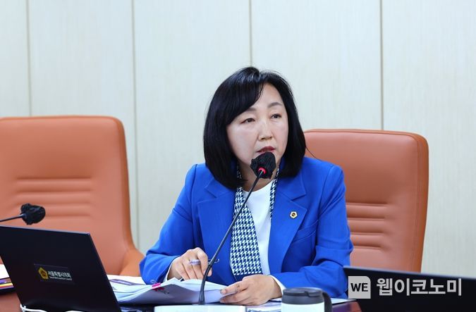 서울특별시의회 환경수자원위원회 이영실 의원(더불어민주당, 중랑1) (출처: 서울시의회)